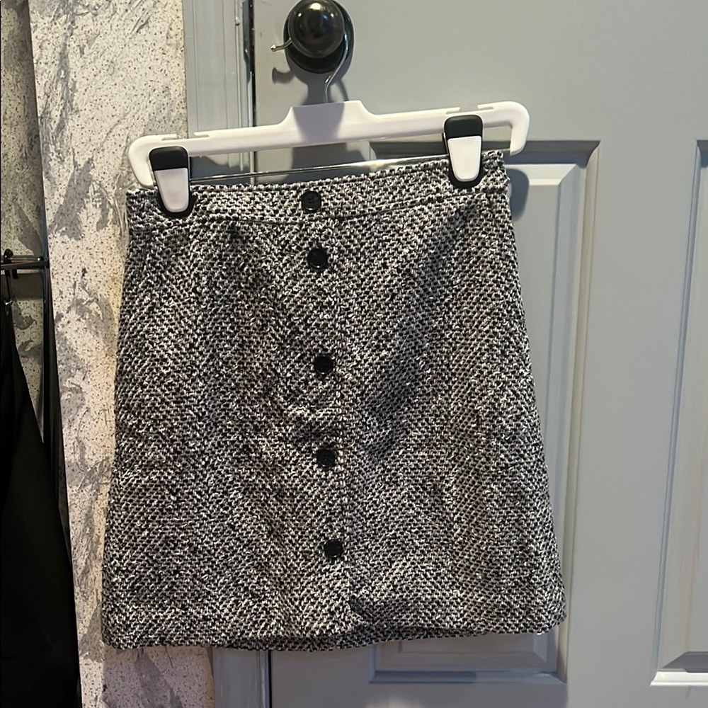 LOFT Black and White Mini A-Line Skirt